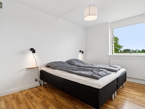 4 bedrooms, WiFi