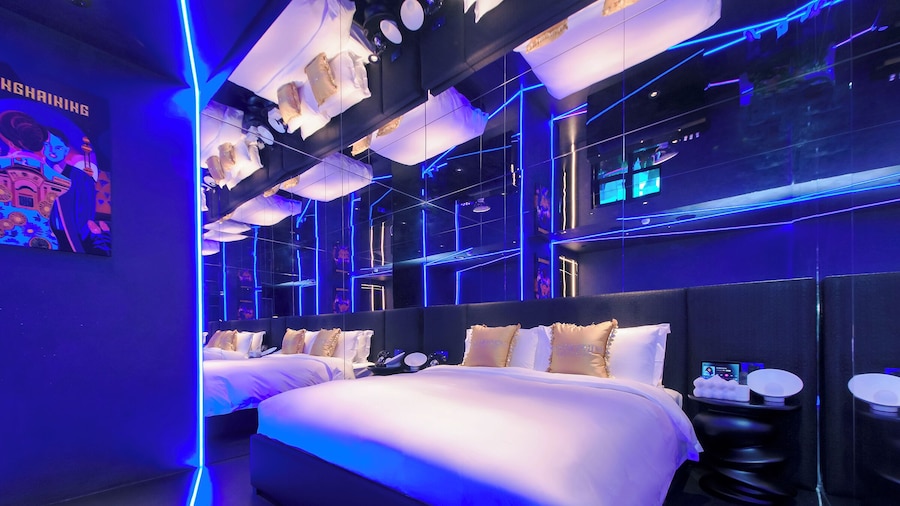 Space Design Hotel