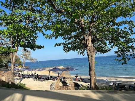 Playa privada, arena blanca, traslado desde/hacia la playa