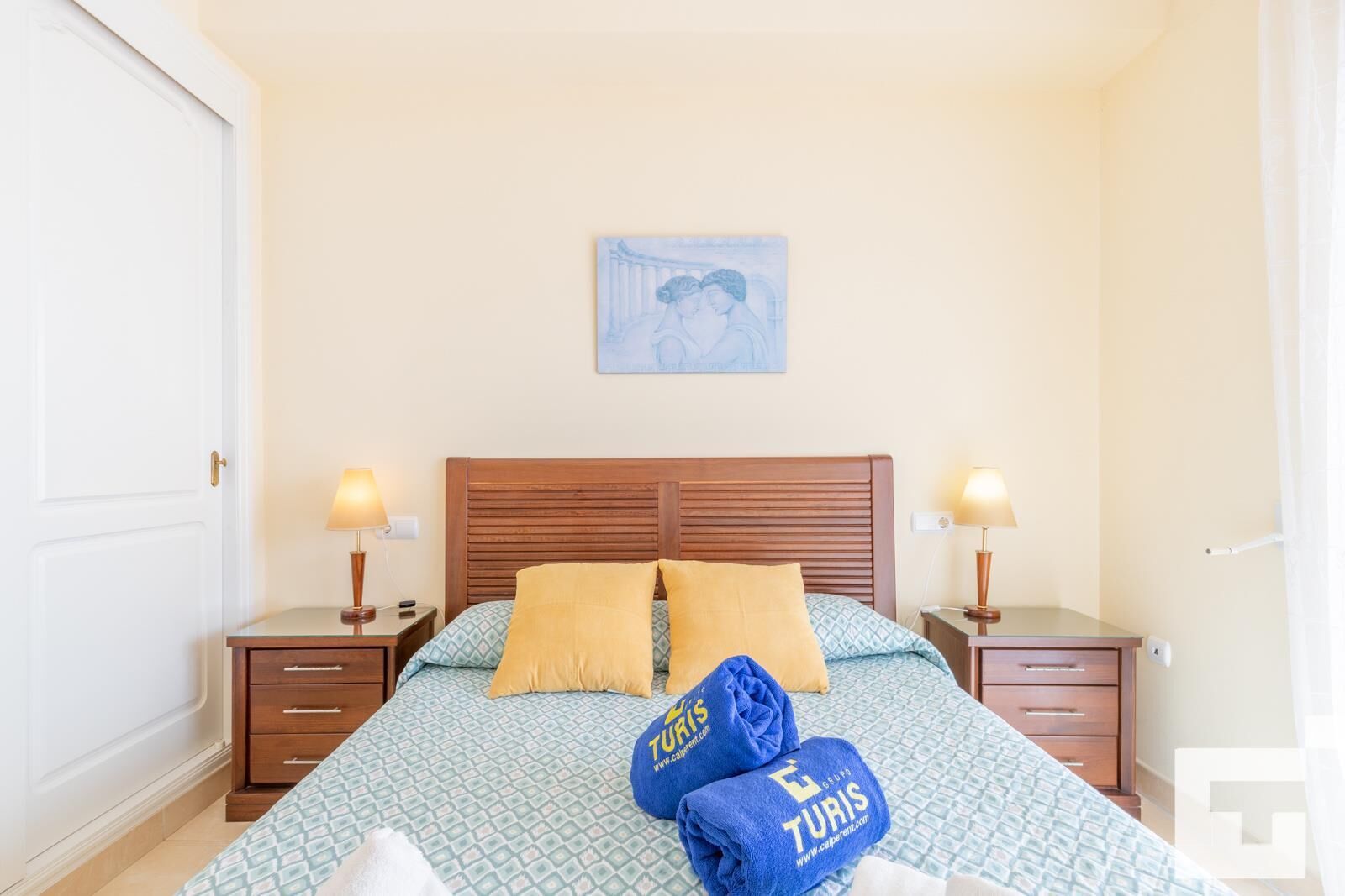 1 dormitorio, tabla de planchar con plancha, wifi gratis y ropa de cama