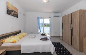 1 habitación, wifi gratis y ropa de cama 
