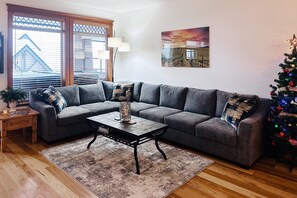 Televisie en een open haard