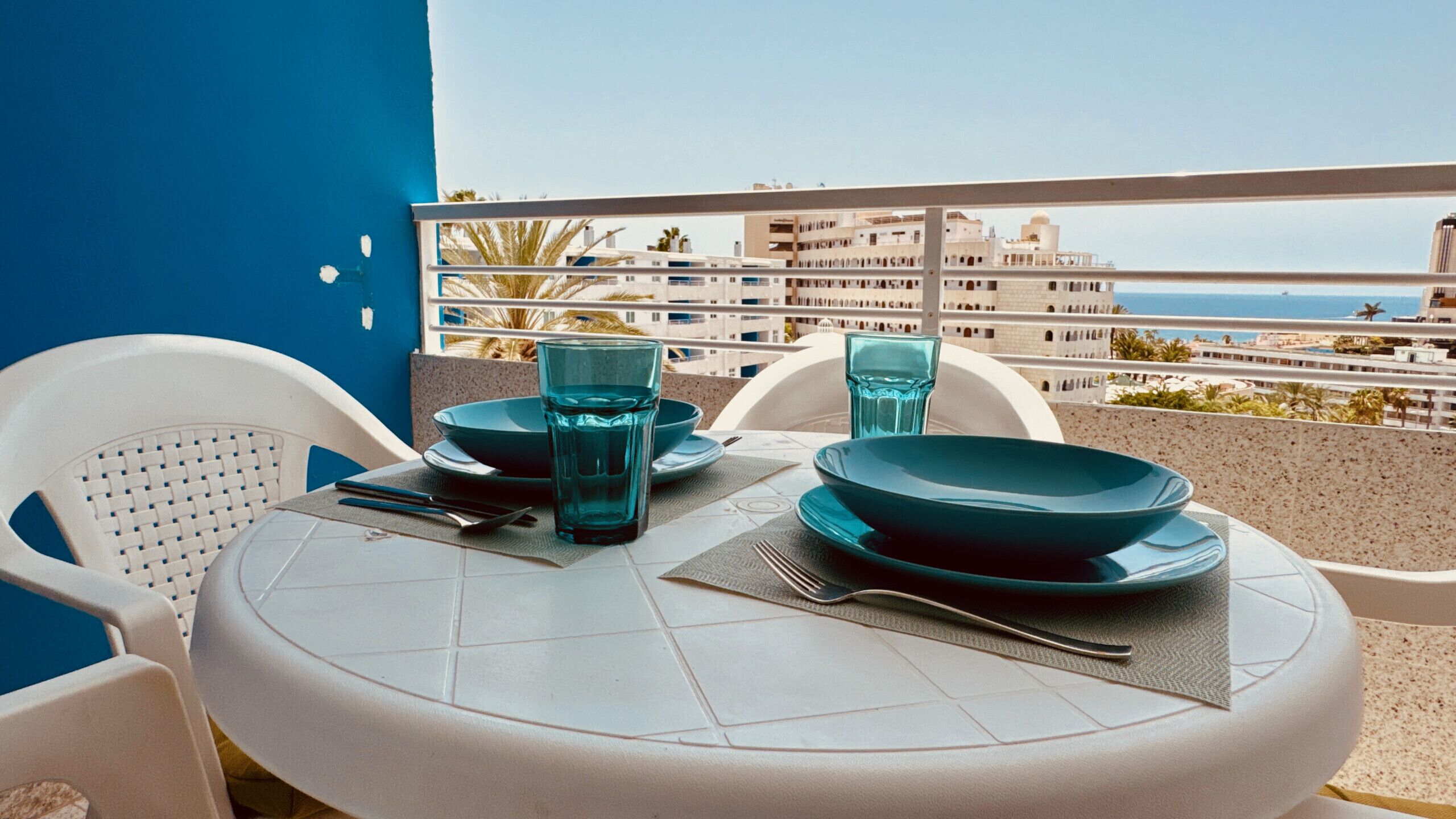 屋外ダイニングエリア