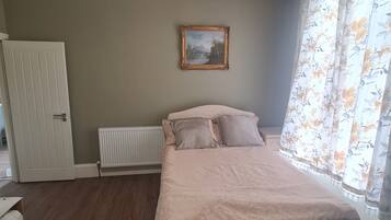 1 chambre, Wi-Fi, draps fournis