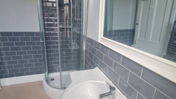 Savon, papier toilette