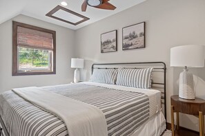 5 bedrooms, iron/ironing board, travel crib, free WiFi