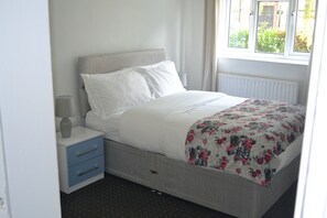 Apartment | 1 bedroom, iron/ironing board, free WiFi, bed sheets