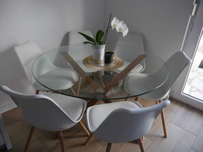 อพาร์ทเมนท์ | ร้านอาหาร