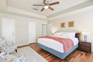 2 bedrooms, iron/ironing board, travel cot, WiFi