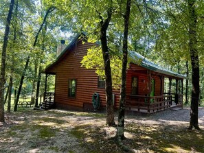 Exterior - Lost On The Lake Cabin (Hochatown)