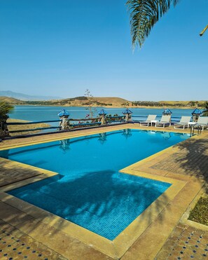 Outdoor pool - RIVE DU LAC (Lalla Takarkoust)