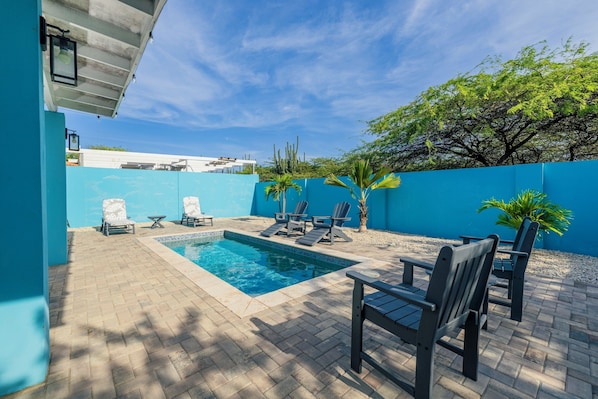 Indendørs pool, udendørs pool