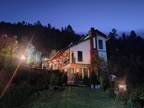 Exterior - Joie de Vivre- Charming cottage with 6 bedrooms in Mukteshwar (Mukteshwar)