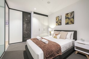 3 chambres, bureau, fer et planche à repasser, Wi-Fi gratuit