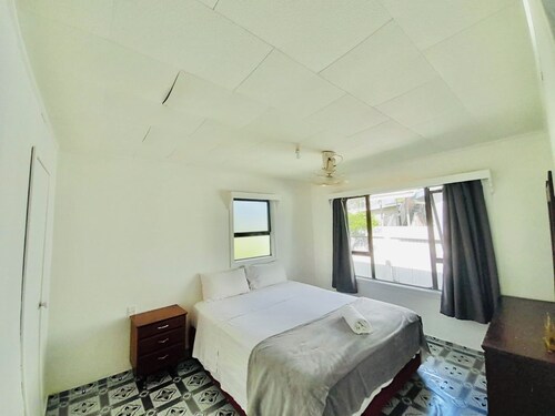 Tonga Ocean Cottage - Entire Place in the Heart of Nuku’alofa Town 