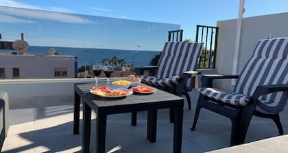 Penthouse aan Zee, met Zwembad