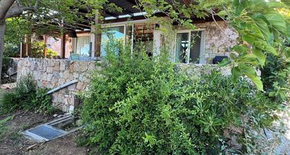 Casetta Jema, une Jolie Maisonnette au Coeur de la Marina de Santambroggio