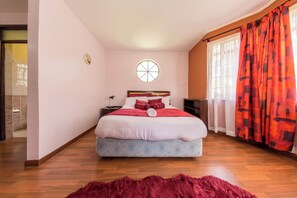 Superior Apartment, 3 Bedrooms, Kitchen, Ground Floor | 3 bedrooms, individually furnished, desk, laptop workspace - Takdiri Home Superior (Nairobi)
