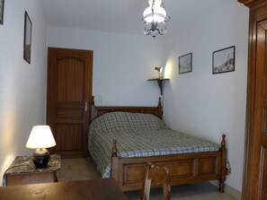 3 chambres, Wi-Fi gratuit, draps fournis