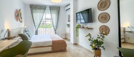 واي فاي مجانًا وملاءات أسرّة