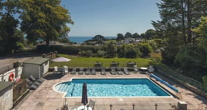 Stoke Lodge Hotel