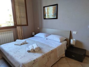 1 habitación, wifi y ropa de cama 