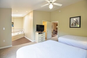 1 habitación, acceso a internet y ropa de cama
