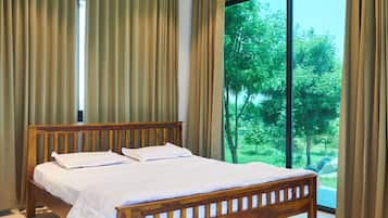 Villa, Multiple Beds, Garden View | 1 bedroom, free WiFi, bed sheets