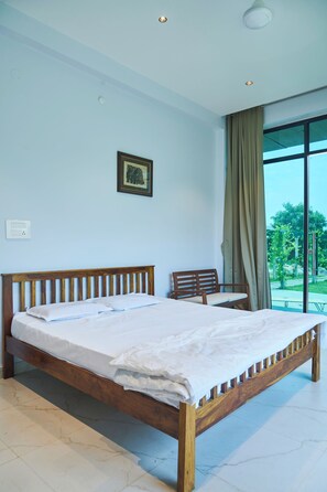 Free WiFi, bed sheets - Bliss Farm Stay - Sha Farms & Villa (Bhongir)