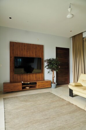 Living area - Bliss Farm Stay - Sha Farms & Villa (Bhongir)