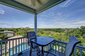 Outdoor dining - Brand New Home in Frisco (Frisco)
