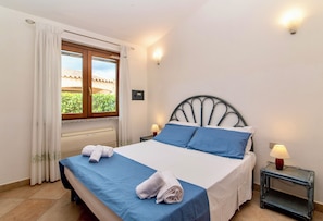 3 quartos, berços (sobretaxa), Wi-Fi de cortesia