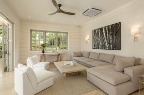 Villa, 5 Schlafzimmer | Wohnbereich