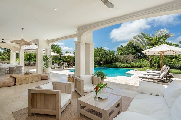 Villa, 5 slaapkamers | Terras