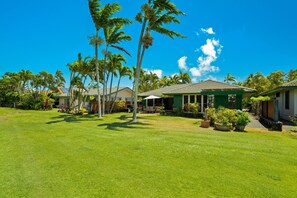 Exterior - Kauai The Palms At Poipu Kai 1752 3 Bedroom Condo (Koloa)