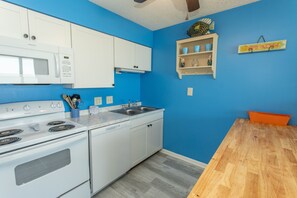 Condo, 2 Bedrooms | Private kitchen - Royal Garden Resort 511 2 Bedroom Condo by RedAwning (Murrells Inlet)