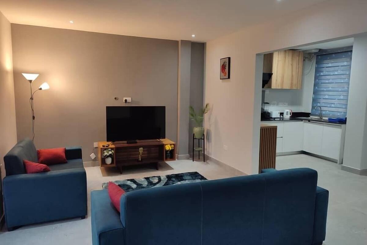 Premium Suite, City View | Living area