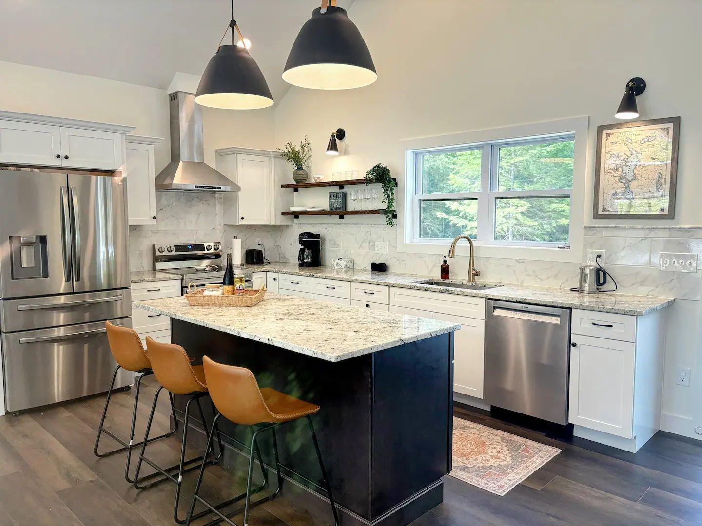 Modern Cozy Ski & Lake Retreat with Fast EV Charger