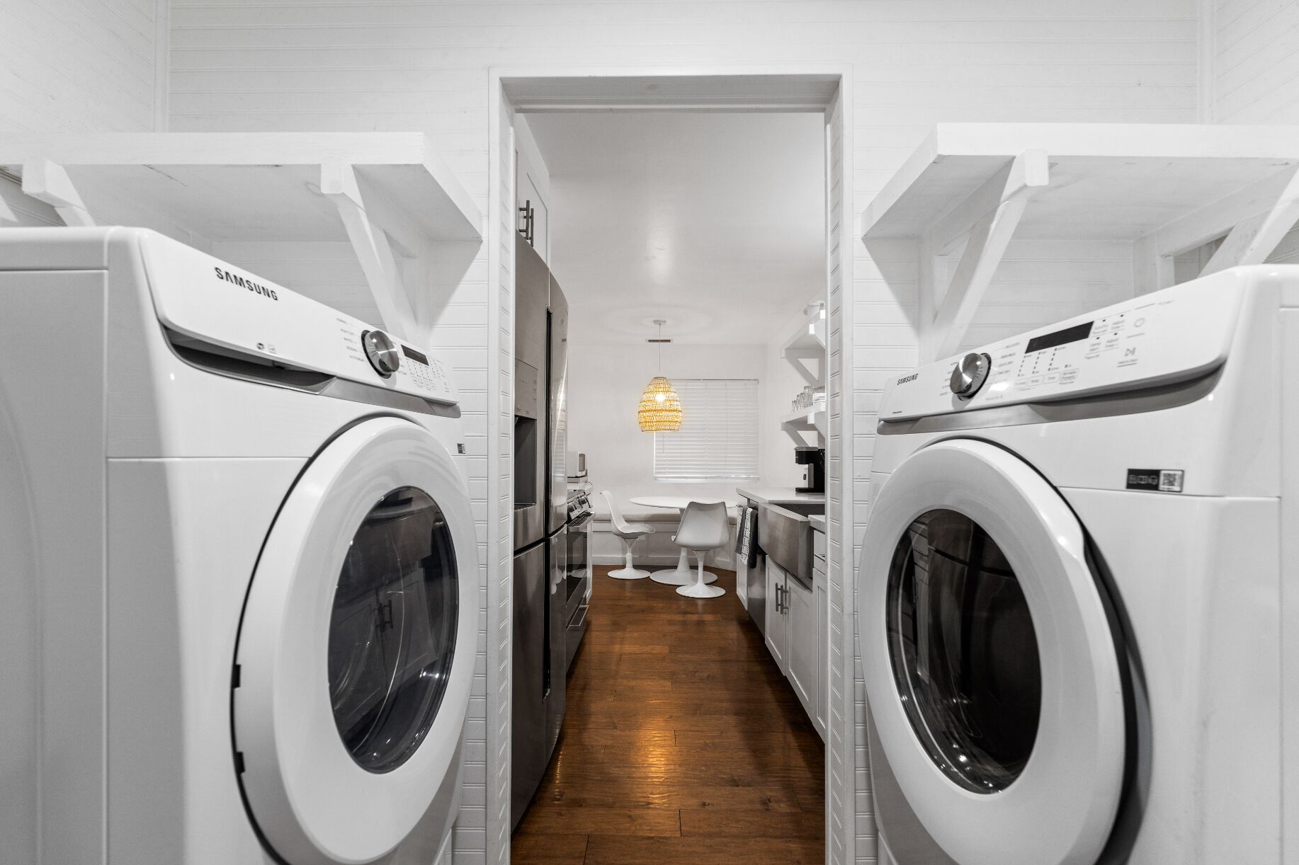 المنشأة من الداخل