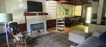 The Quechee Acorn! Cozy 2-bedroom condo near amazing amenities!
