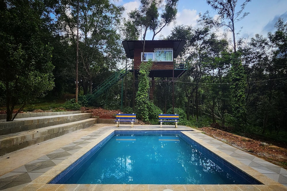 Devigiri Home Stay and Resort