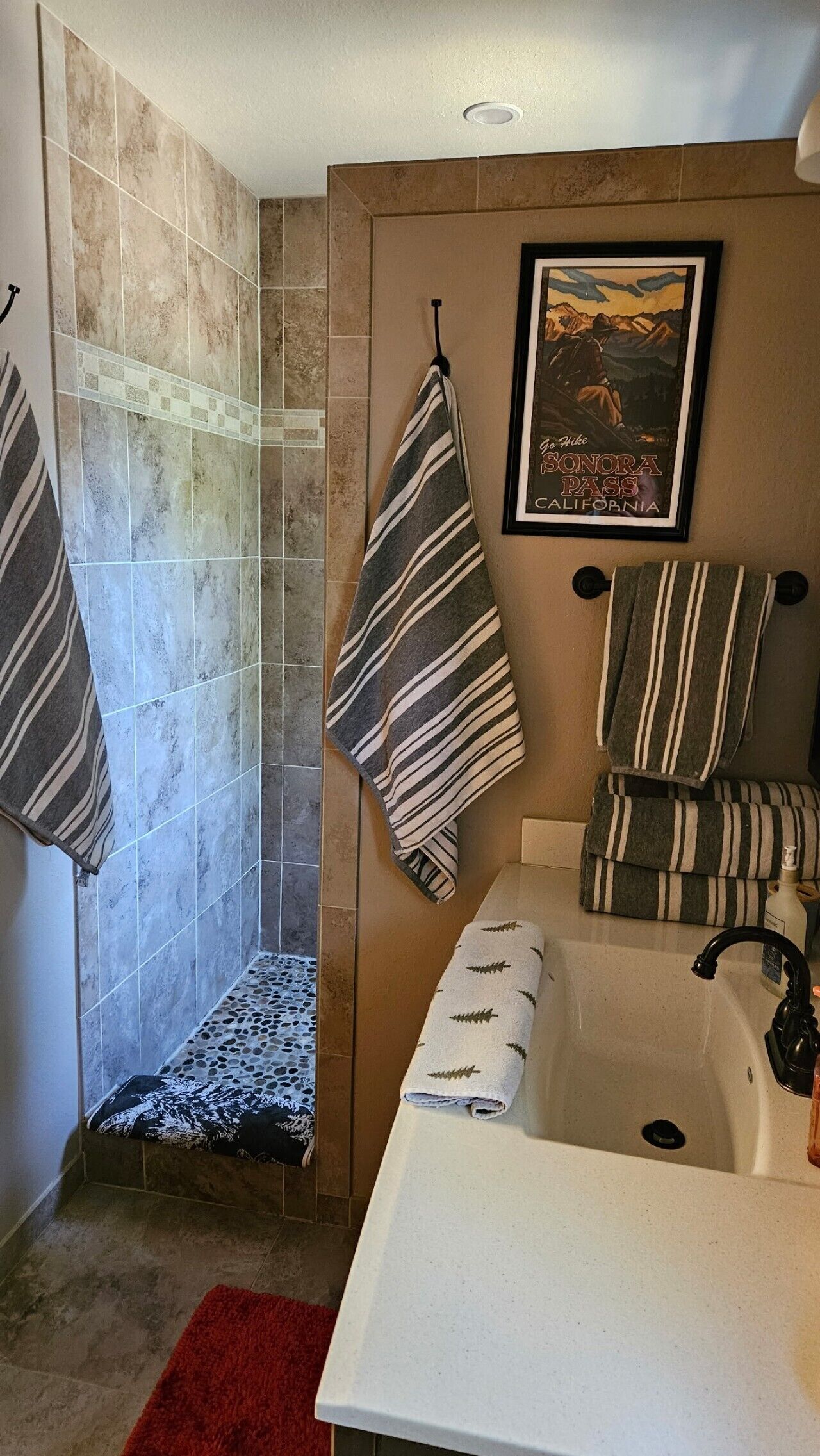 Hair dryer, towels