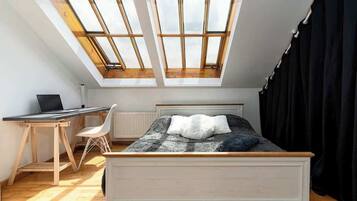 3 Schlafzimmer, BĂŒgeleisen/BĂŒgelbrett, WLAN, BettwĂ€sche