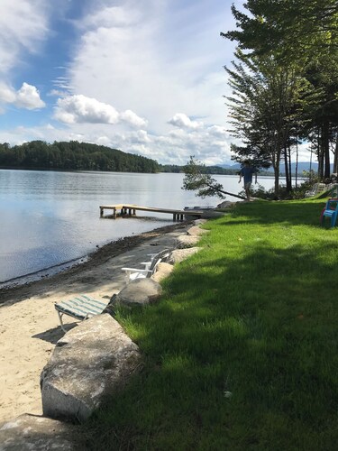 Private waterfront, Island Pond 5 bedroom