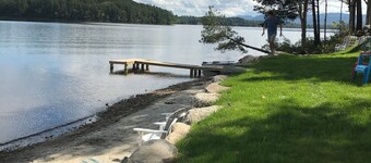 Private waterfront, Island Pond 5 bedroom