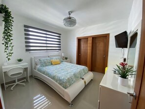 3 bedrooms, iron/ironing board, WiFi, bed sheets - Luxurious 3-bedroom apartment with AC and WiFi in the marvelous Rincon Largo (Rincon Largo)