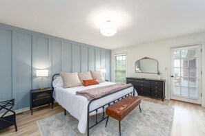 4 عدّة غرف نوم ومكتب وواي فاي وملاءات أسرّة