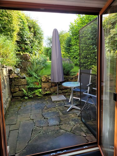 Ruhig Gelegene 2-zimmer-maisonette mit Terrasse in Lenglern-15 Min bis Göttingen