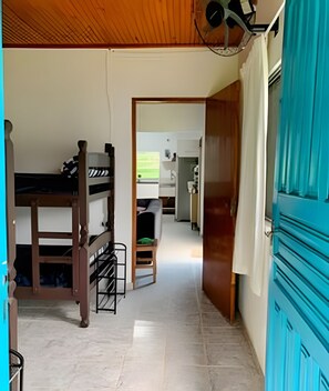 Basic Triple Room | Interior