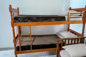 Villa | 3 sovrum, allergitestade sängkläder och individuell inredning